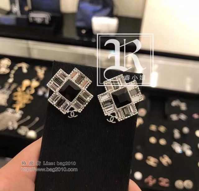 chanel耳環 新款雙C 黑色方鑽耳釘 香奈兒耳環  gzsc1384